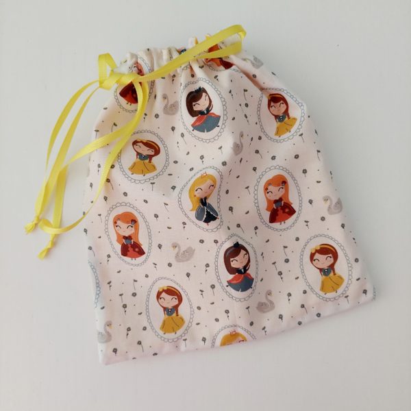 Bolsas/Talega pequeña de dibujos o películas - Imagen 2